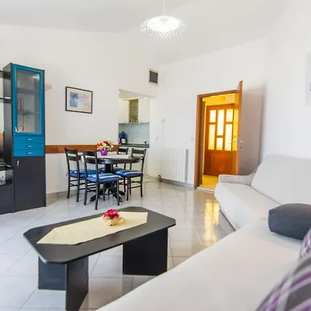 Apartment Mare *