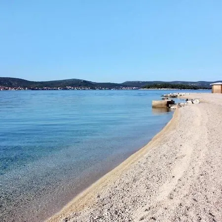 Mare Apartment *