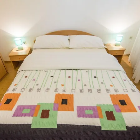 Apartament Mare